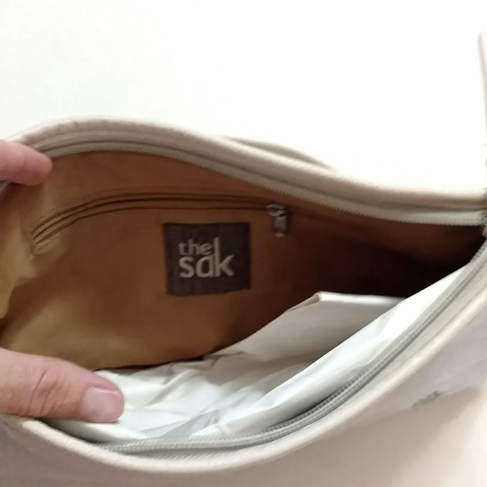 The Sake Cream Handbag - Picture 5 of 6